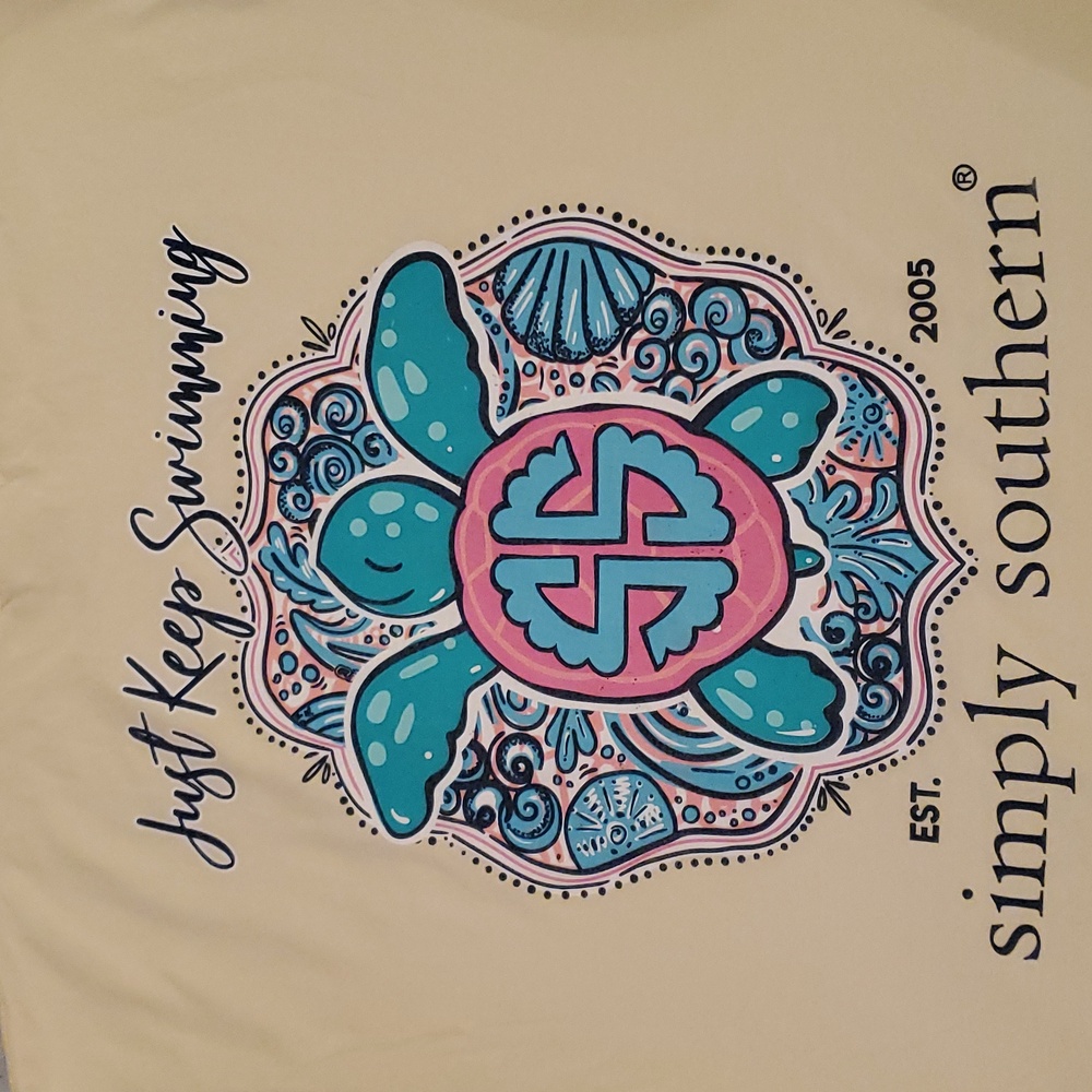 EUC Comfort Colors 'Just Keep Swimming' Simply Southern tshirt Size XL